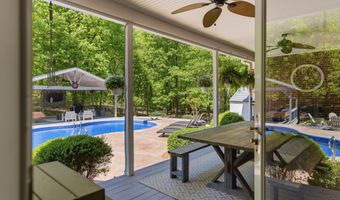 414 Parker Branch Rd, Barnesville, GA 30204