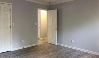 1012 Marina Trace Dr, Acworth, GA 30101