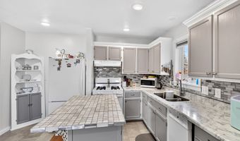700 Stanley St, Belle Fourche, SD 57717