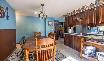 4 Howard Siding Ln, Abbot, ME 04406