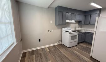 206 Cloverleaf Dr 2, Athens, AL 35611
