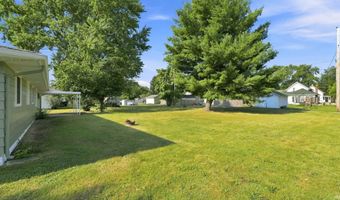 233 S Division St, Auburn, IN 46706