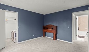 75 B Foxberry Dr, Amherst, NY 14068
