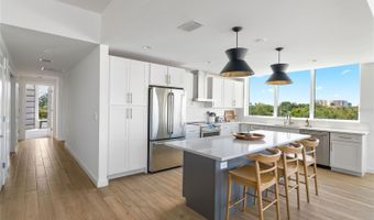 900 N OSCEOLA Ave 601, Clearwater, FL 33755