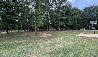 322 Cypress Point Dr, Akron, AL 35441