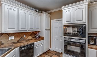 350 Edgewood Xing, Brandon, MS 39042