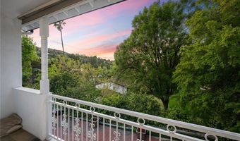 3601 Dellvale Pl, Encino, CA 91436