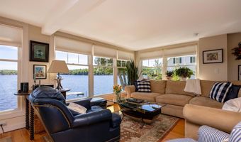 1559 W Shore Rd, Cabot, VT 05647