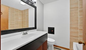 1304 Illinois Ave, Ames, IA 50014