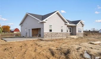 8555 Emerald Ln, Almont, MI 48003