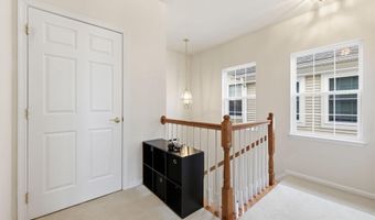 43905 HICKORY CORNER Ter 105, Ashburn, VA 20147