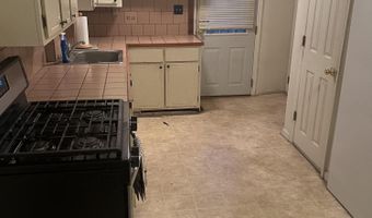 310 East Rd, Belford, NJ 07718