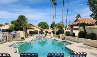 11041 W CRIMSON Ln, Avondale, AZ 85392
