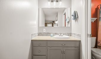 9056 Emerson Rd, Apple Creek, OH 44606