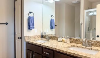 1107 NE Ford Ln, Ankeny, IA 50021