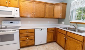 2101 Lakewood, Adrian, MI 49221