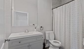 230 N LUZERNE Ave, Baltimore, MD 21224