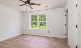 178 Tripp Hollow Rd, Brooklyn, CT 06234