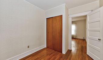 386 Division St, Amsterdam, NY 12010