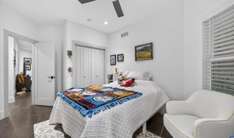 810 Spyglass Hill Dr, Bedford, IN 47421