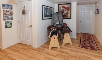 85 McVeagh Rd, Westbrook, CT 06498