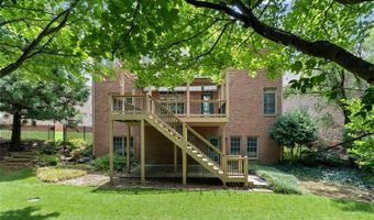 350 Wembley Cir, Atlanta, GA 30328