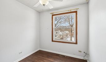 1420 Greenridge Ave, Algonquin, IL 60102