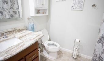40 Old Louisquisset Pike 1804, North Smithfield, RI 02896