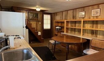 408 Guy Sanderson Rd, Albertson, NC 28508