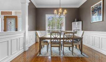 2459 Castille Pl, Biloxi, MS 39531