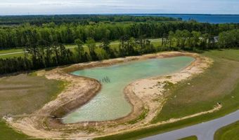 232 N Brightleaf Dr, Minnesott Beach, NC 28510