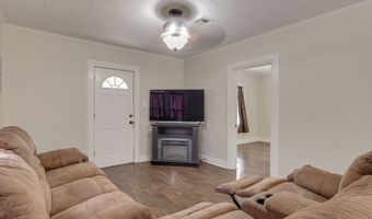 404 Loraine St, Abbeville, LA 70510