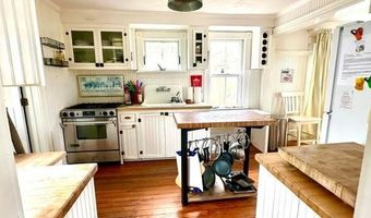 545 Center Rd, Block Island, RI 02807