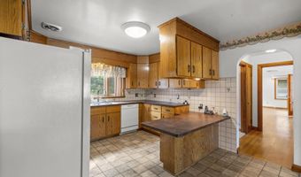 362 Wakelee Ave, Ansonia, CT 06401