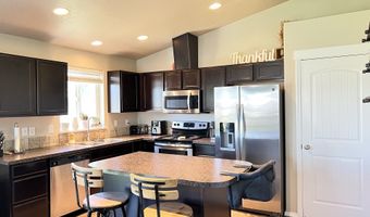 148 SW Falcon Ct, Boardman, OR 97818