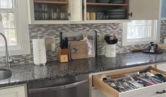 40 N Lake Way, Becket, MA 01223