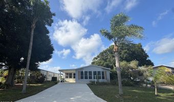 1340 Barefoot Cir, Barefoot Bay, FL 32976