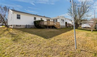 99 Salem Ave, Cranston, RI 02920