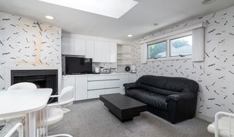 64 Amherst Rd, Cranston, RI 02920