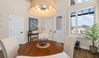 4048 SADDLEBACK Ln, Cheyenne, WY 82001