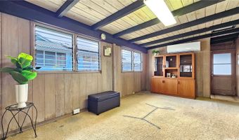 1418 Kuahaka St, Pearl City, HI 96782
