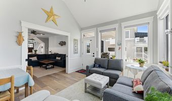 244 14th St, Avalon, NJ 08202