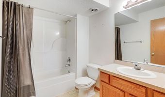 10386 Kali Ave NE, Albertville, MN 55301