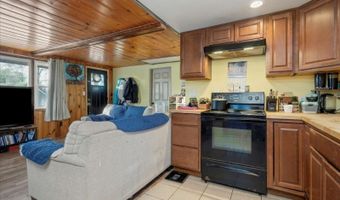 407 Diggles Pl, Alloway, NJ 07422
