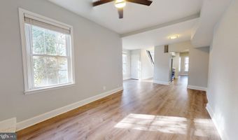 2011 N OAKLAND St, Arlington, VA 22207