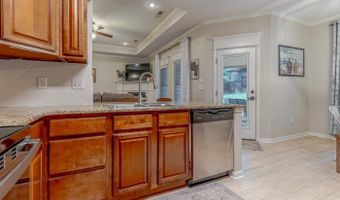 6850 Grace Village Dr, Alexander, AR 72002