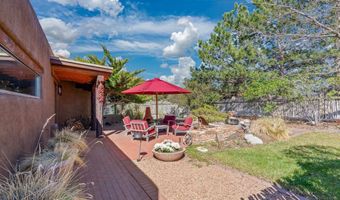 267 Hondo Seco Rd, Arroyo Seco, NM 87514