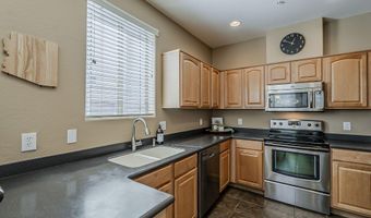 42424 N GAVILAN PEAK Pkwy 33104, Anthem, AZ 85086