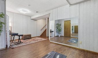 7135 Upper 157th St W, Apple Valley, MN 55124