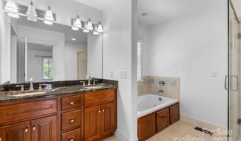 109 Zander Way, Asheville, NC 28805